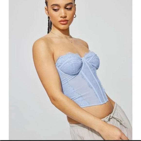 Y2k Elegant Lace Mesh Bustier Corset in Light Blue - Picture 4 of 14